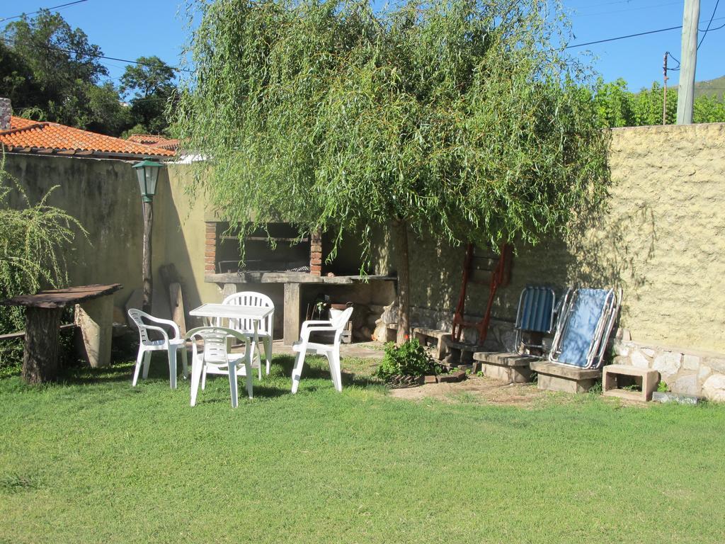 Bambi Hotel La Falda Dış mekan fotoğraf